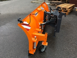 snowplough for telehandlers merlo ssh 04 2 6 merlo