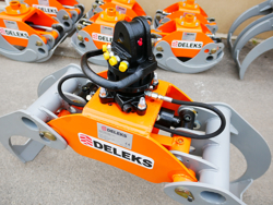 log grapple with fixed pendulum rotator for minidiggers and forest cranes dk 16 gr 30f