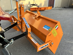 tipping transportbox for tractor bucket 140