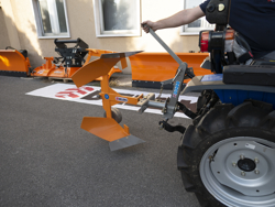 charrue réversible drp 25 pour micro tracteur