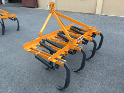 cultivateur 7 dents pour tracteur largeur 140cm pour préparation du sol mod de 140 7