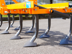 cultivateur à ressorts 215cm pour tracteur préparation de la terre mod de 215 9 v