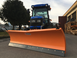 lame à neige frontale avec plaque ln 200 a