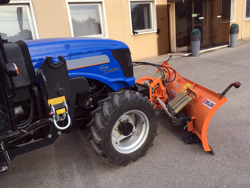 lame à neige frontale avec plaque ln 200 a