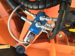 lame à neige étrave pour chargeurs compacts lnv 200 m