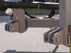 broyeur à marteaux d accotement pour tracteur modèle deleks