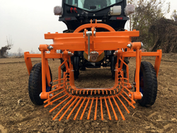 arracheuse de pommes de terre pour tracteur modèle dpt 120