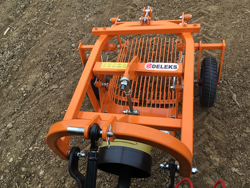 arracheuse de pommes de terre pour tracteur modèle dpt 120