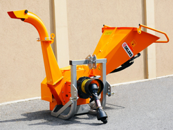 broyeur de branches hydraulique à tambour dk 1300 pour tracteur copeaux et brf