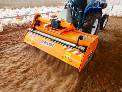 rotovator mélangeur de litière pour tracteur deleks cardan ce inclus