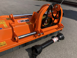 broyeur à marteaux déportable lourd pour tracteur mod toro 240