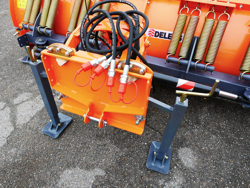 lame à neige frontale avec plaque ln 250 a