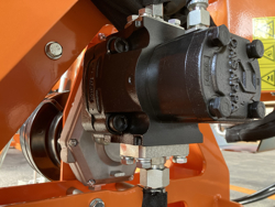 epareuse hydraulique pour tracteur avec broyeur ou taille haie mod airone 130 tr