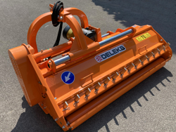 broyeur à marteaux déportable lourd pour tracteur mod toro 200