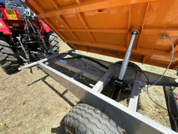 remorque tri benne agricole pour tracteur 2 tonnes modèle rm 14t3s