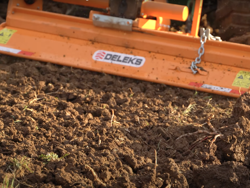 rotovator pour tracteur série moyenne 150cm de travail déport manuel mod dfm 150