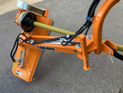 broyeur d accotement à marteaux léger pour tracteur mod volpe 120