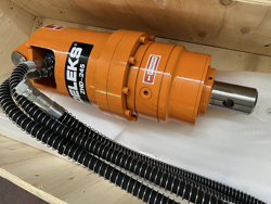 tarrière hydraulique pour mini pelles zhd245