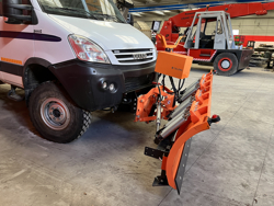 lame à neige pour fourgon ln 200 j