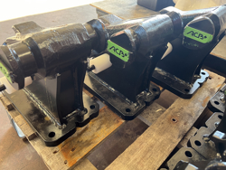 attache pour mini pelle ar