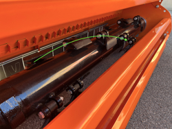 broyeur d accotement latéral dragon 220 à marteaux pour tracteur