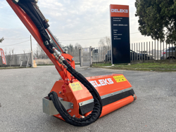 epareuse hydraulique pour tracteur avec broyeur ou taille haie mod merlo