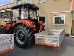 bennette de transport basculante pour tracteur mod t 1800 h