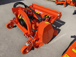 broyeur à marteaux déportable lourd pour tracteur mod gorilla 150