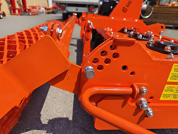 herse rotative avec rouleau kr 160r pour tracteur