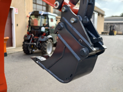 mini pelle 1 tonne s100a