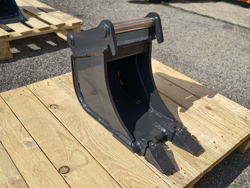 godet pour mini pele bhb 200 s30