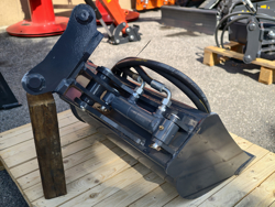 godet orientable pour mini pele s100 600s30