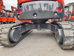 mini pelle 2.7 tonne s280 kubota