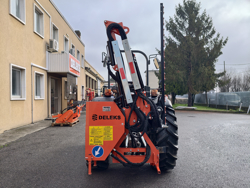 epareuse hydraulique pour tracteur avec broyeur ou taille haie mod airone