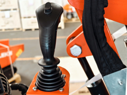 epareuse hydraulique pour tracteur avec broyeur ou taille haie mod merlo