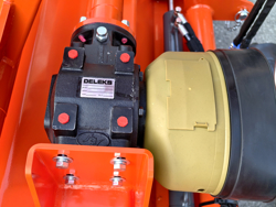 broyeur à marteaux déportable lourd pour tracteur mod cervo 160