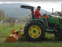 broyeur à marteaux déportable lynx sp120 pour kubota iseki solish