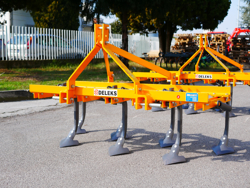 cultivator met 7 vleugelscharen ganzenvoeten 165 cm breed mod. de 165 7 v