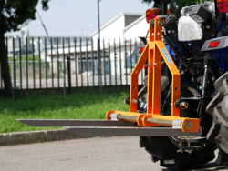 palletvork voor kleine tractoren zoals bijv. kubota mod d 300