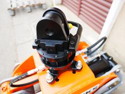 houtgrijper houtklem grijper met rotator voor kranen en minigravers van 4 0 bis 8 0t mod dk 16 gr 30f