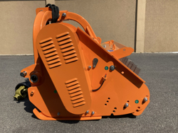 hydraulisch verschuifbare klepelmaaier met hamerklepels zware uitvoering model toro 220