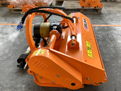 klepelmaaier met hydraulische zijdelingse verschuiving voor middelgrote tractoren