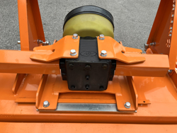 grondfrees met kruimelrol voor tractoren mod. dfu 100