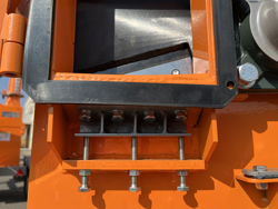 benzine hakselaar versnipperaar met briggs & stratton motor mod. dk 900 bs