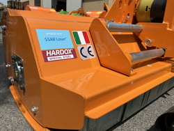 klepelmaaier hydraulisch zijdelings verschuifbaar middelzware uitvoering 140 cm mod. leopard 140 sph