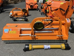 klepelmaaier hyadraulisch zijdelings verschuifbaar voor middelzware tractoren leopard 180 sph