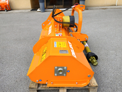 klepelmaaier met zijwaartse verschuiving middelzware uitvoering 160 cm mod. lincione 160 sph