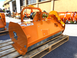 klepelmaaier met zijwaartse verschuiving middelzware uitvoering 120cm mod. lincione 120 sp rev