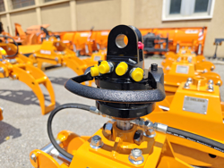 houtgrijper houtklem grijper met rotator voor kranen en minigraafmachines van 1 5 tot 2 5t mod dk 10h gr 10