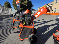 benzine hakselaar met b&s motor mod. dk 300 bs